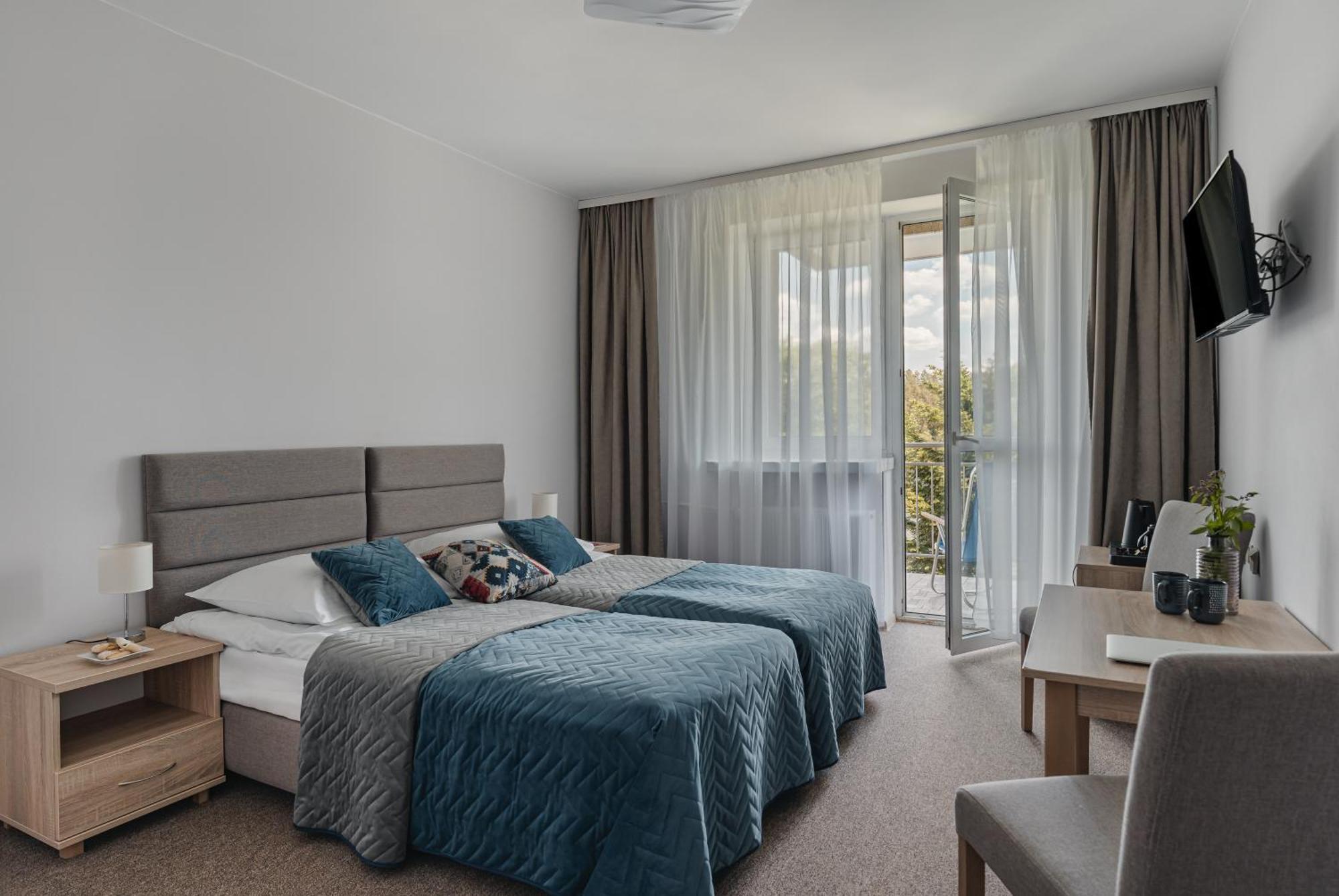 Rewita Waplewo Hotel Maroz Buitenkant foto