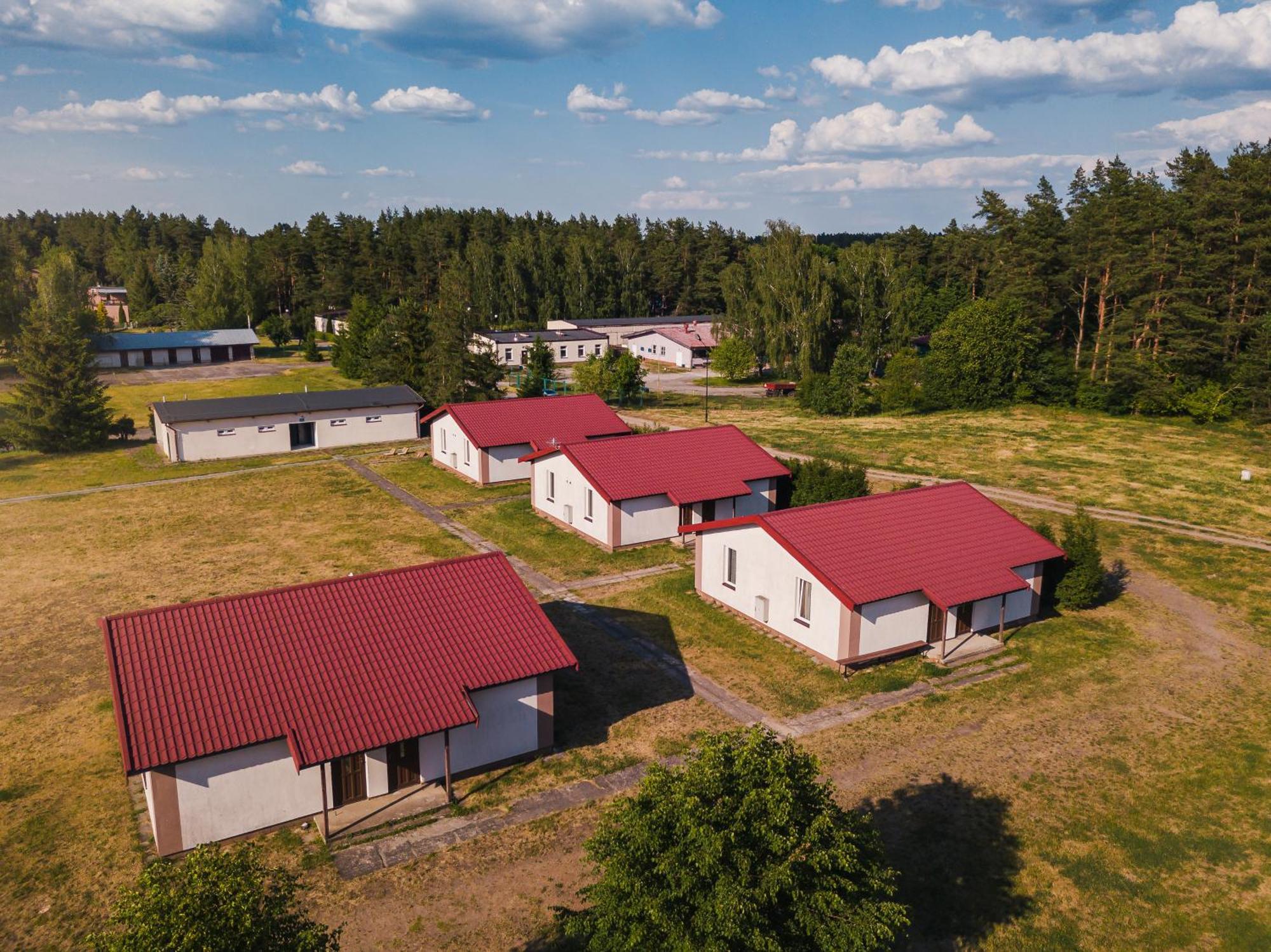 Rewita Waplewo Hotel Maroz Buitenkant foto