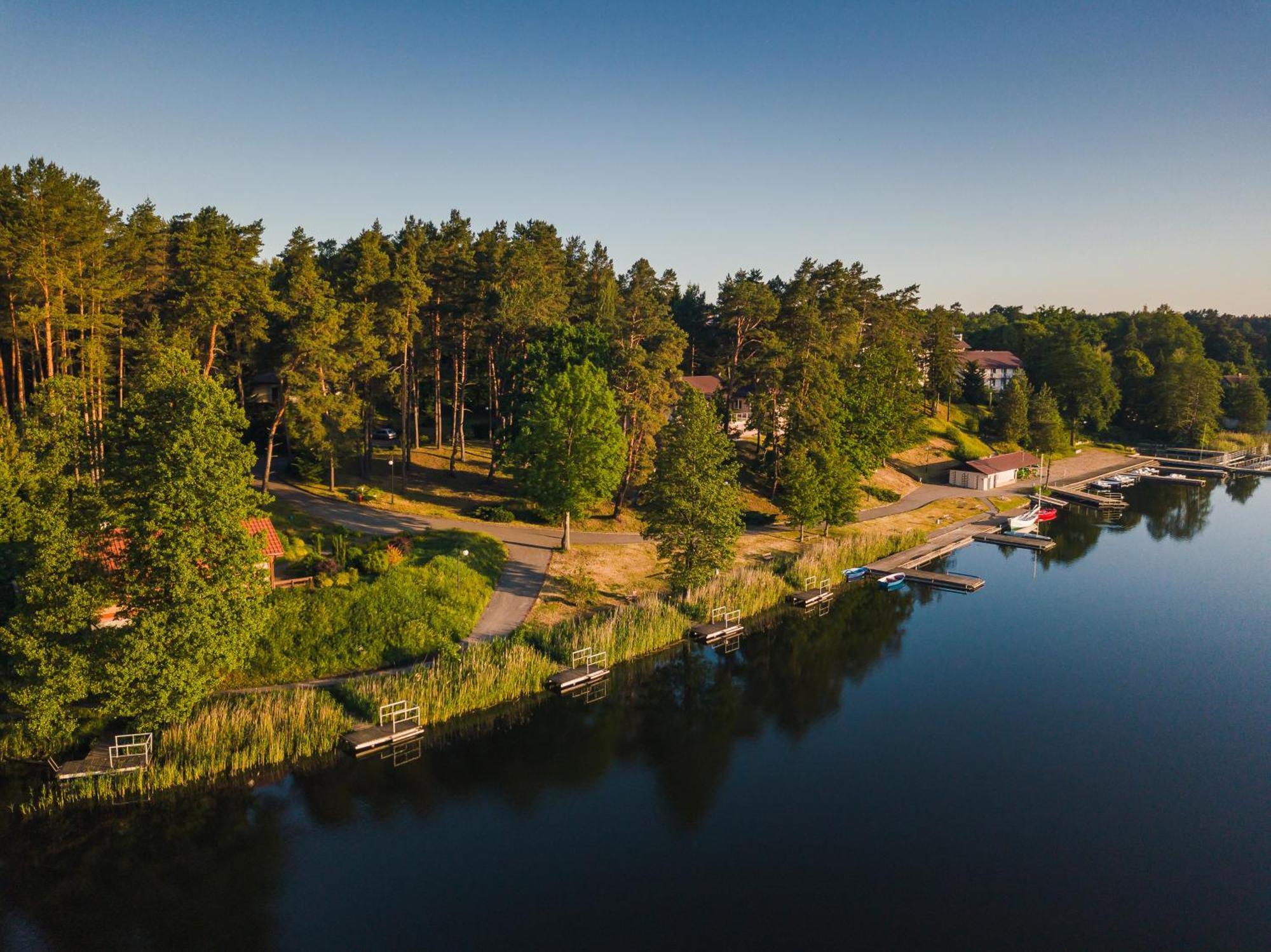 Rewita Waplewo Hotel Maroz Buitenkant foto
